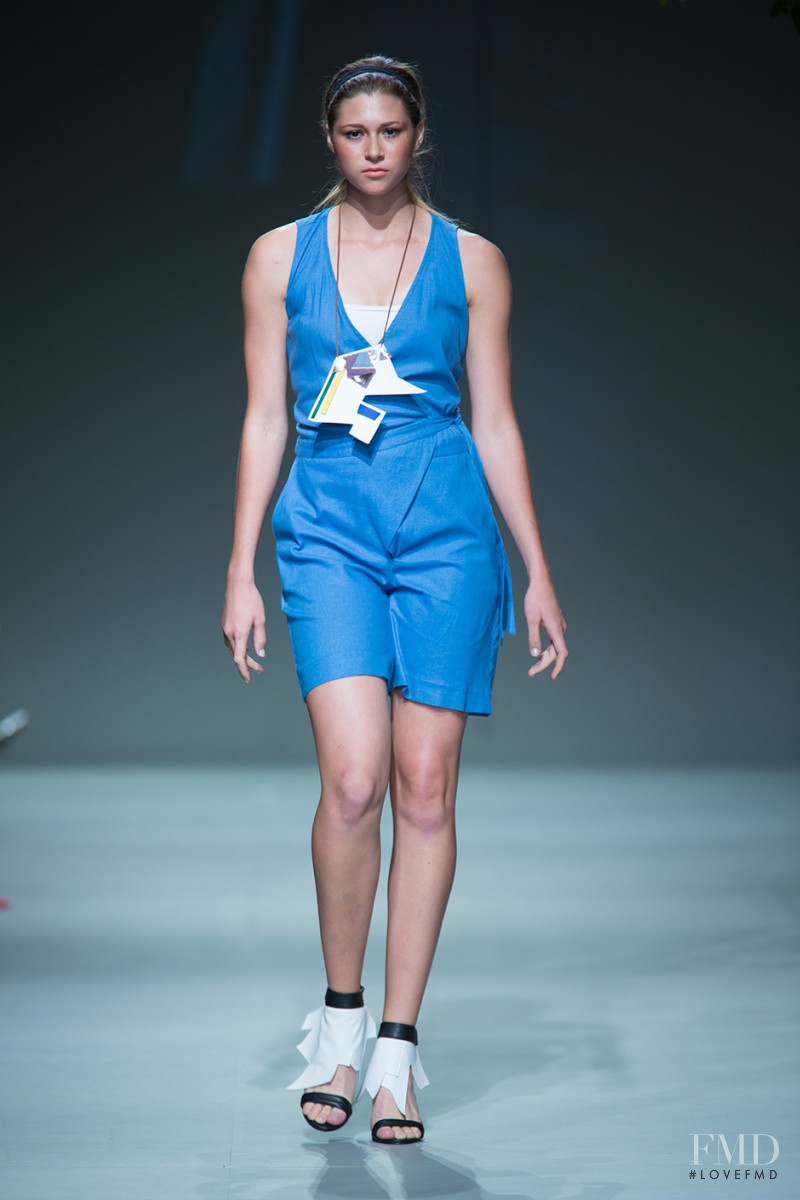 Amanda Laird Cherry fashion show for Spring/Summer 2015