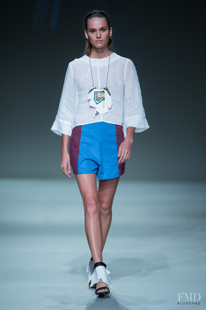 Amanda Laird Cherry fashion show for Spring/Summer 2015