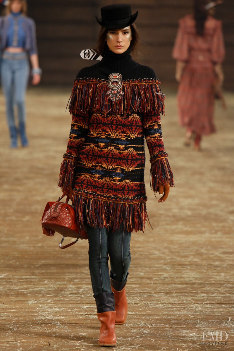 Mijo Mihaljcic featured in  the Chanel fashion show for Pre-Fall 2014