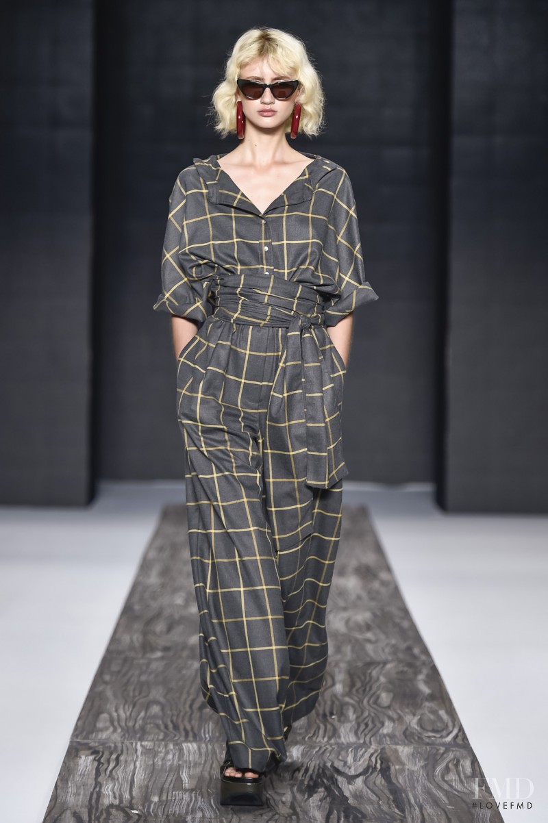 Giovanna Rodacoski featured in  the A.Brand fashion show for Pre-Fall 2017