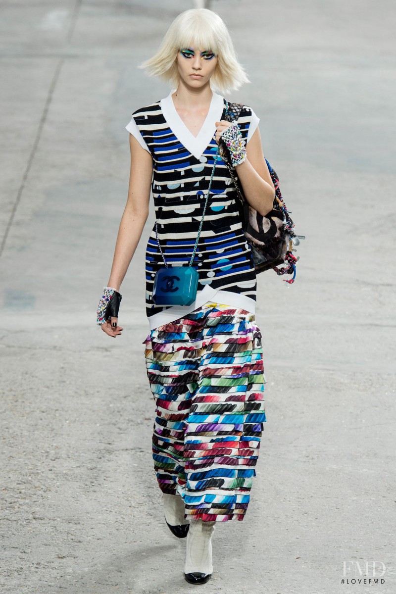 Ondria Hardin featured in  the Chanel fashion show for Spring/Summer 2014