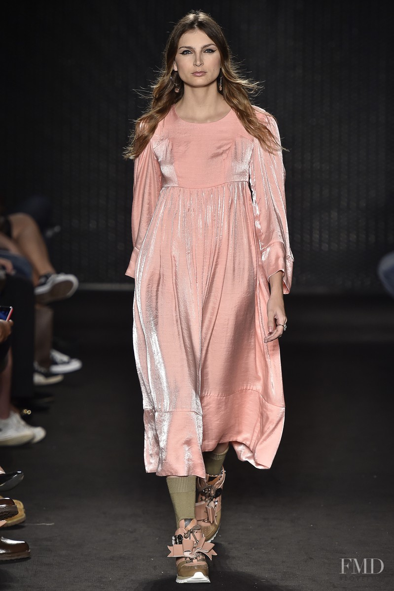 Gracie Winck featured in  the Casa de Criadores fashion show for Spring/Summer 2016