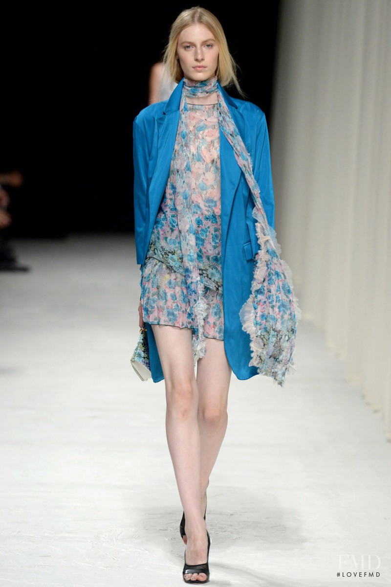 Julia Nobis featured in  the Nina Ricci fashion show for Spring/Summer 2014