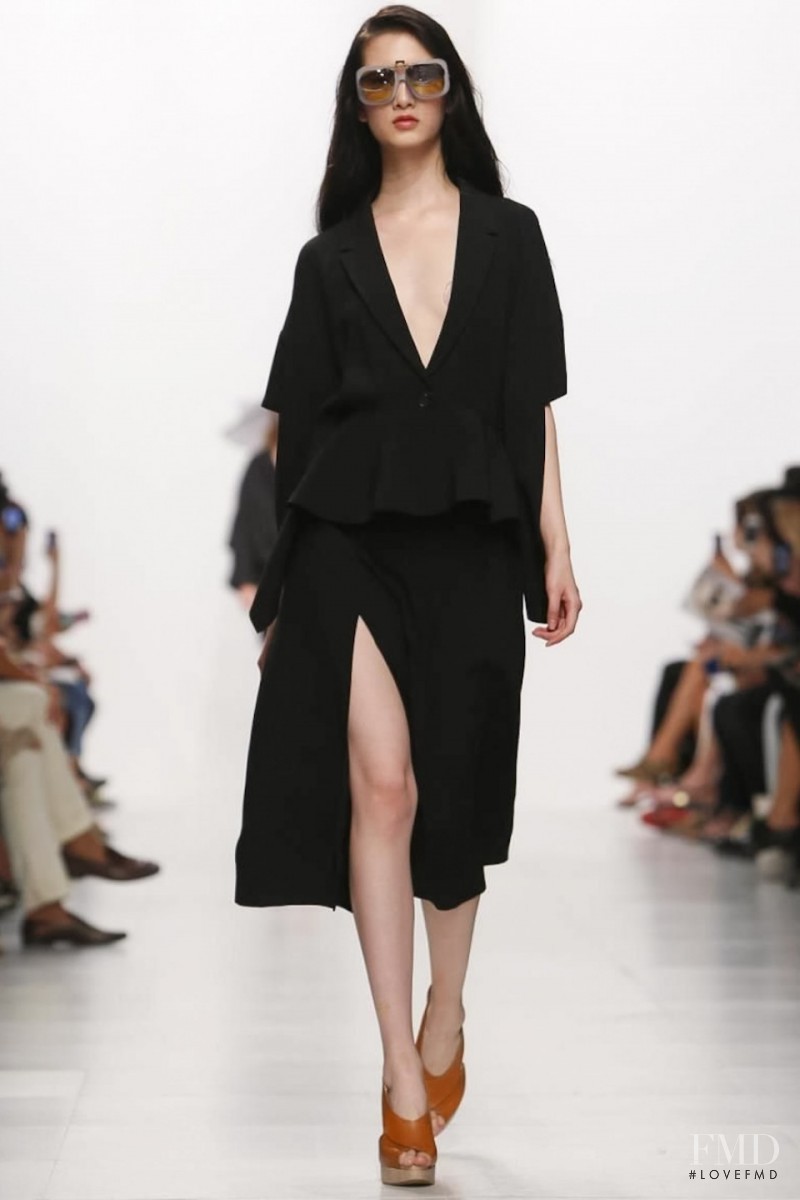 Cici Xiang Yejing featured in  the Hussein Chalayan fashion show for Spring/Summer 2014