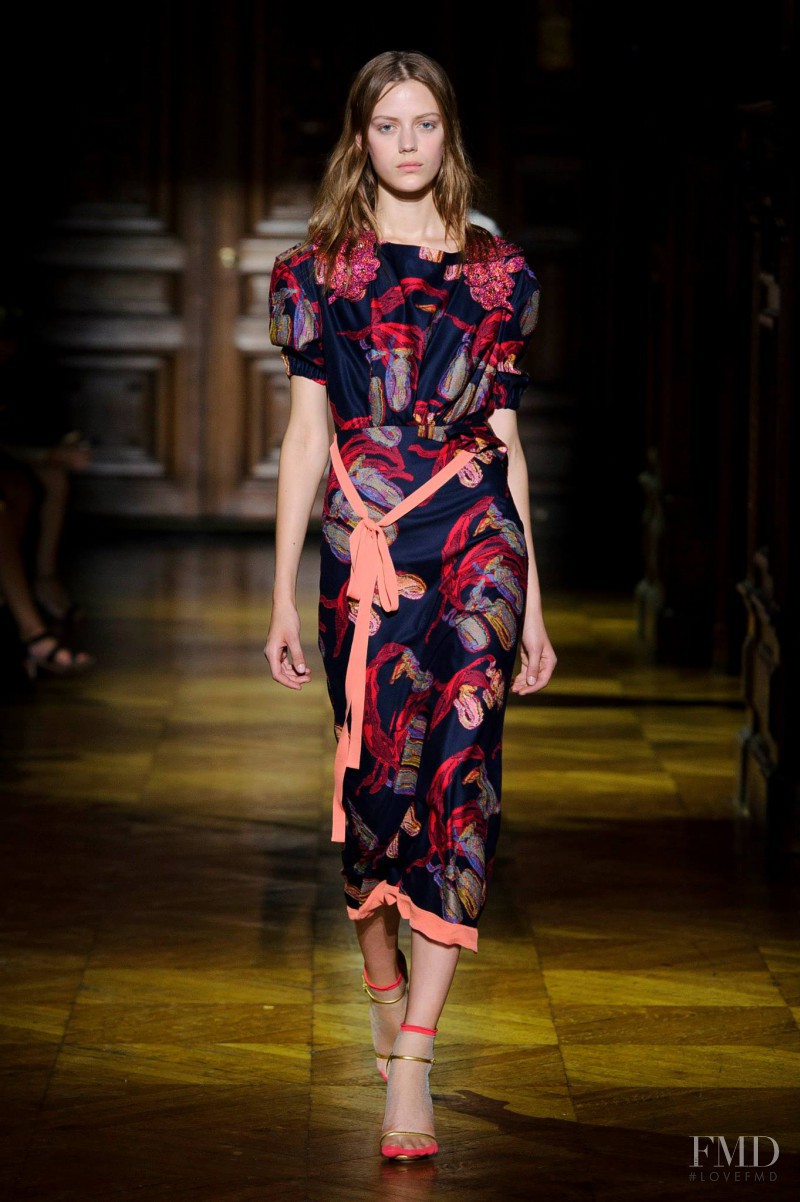 Esther Heesch featured in  the Sonia Rykiel fashion show for Spring/Summer 2014
