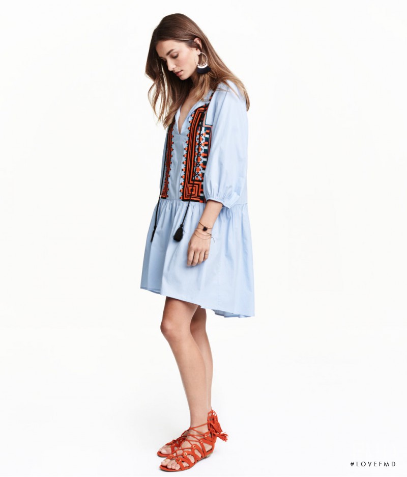 Andreea Diaconu featured in  the H&M catalogue for Spring/Summer 2016