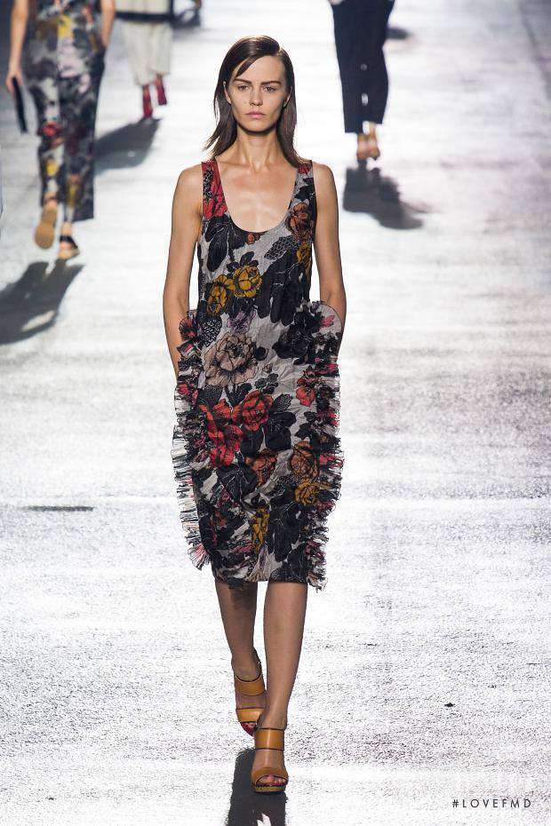 Marta Dyks featured in  the Dries van Noten fashion show for Spring/Summer 2014