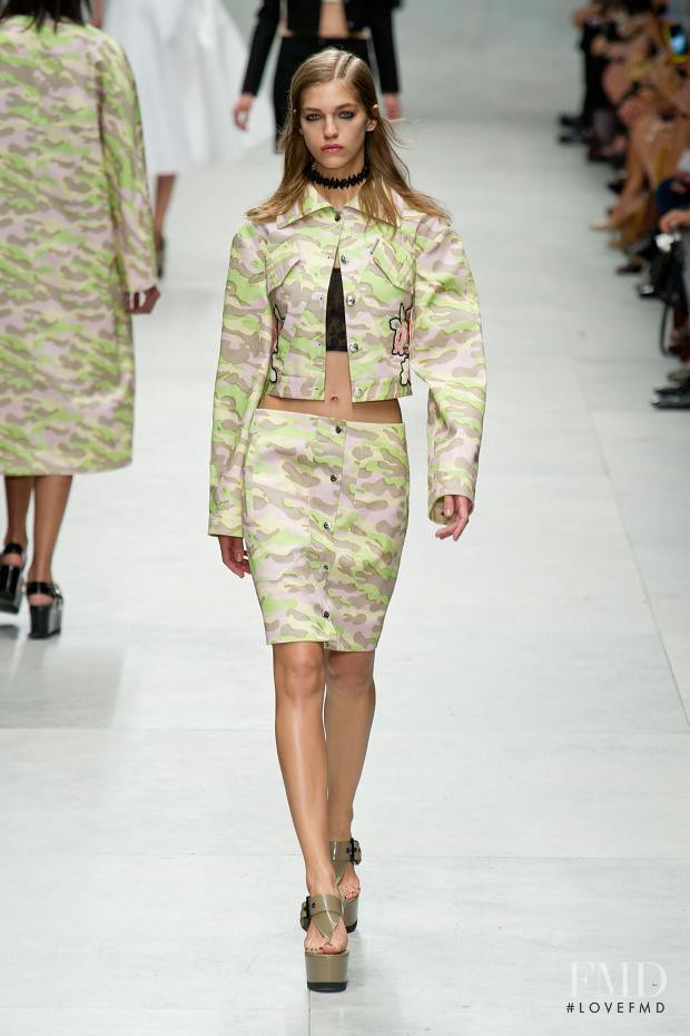 Samantha Gradoville featured in  the Carven fashion show for Spring/Summer 2014