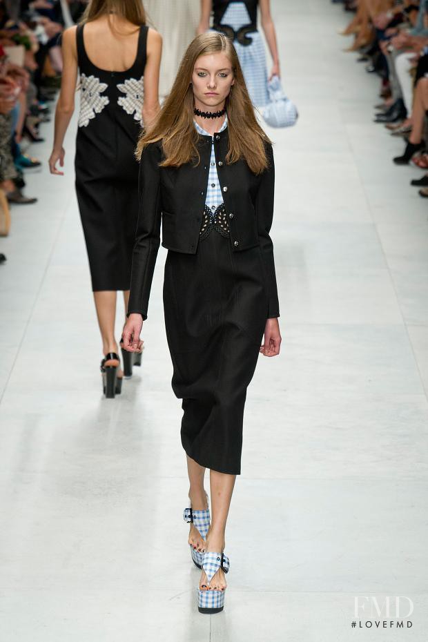 Iris van Berne featured in  the Carven fashion show for Spring/Summer 2014