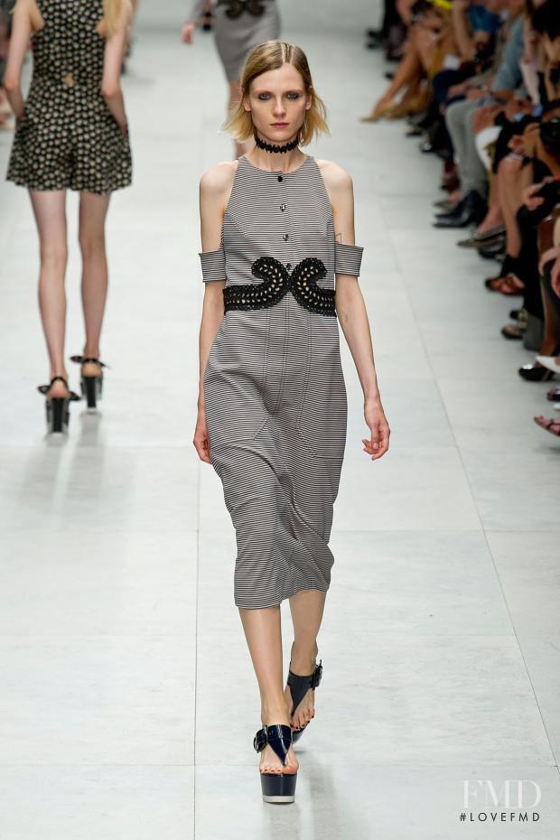 Maria Loks featured in  the Carven fashion show for Spring/Summer 2014