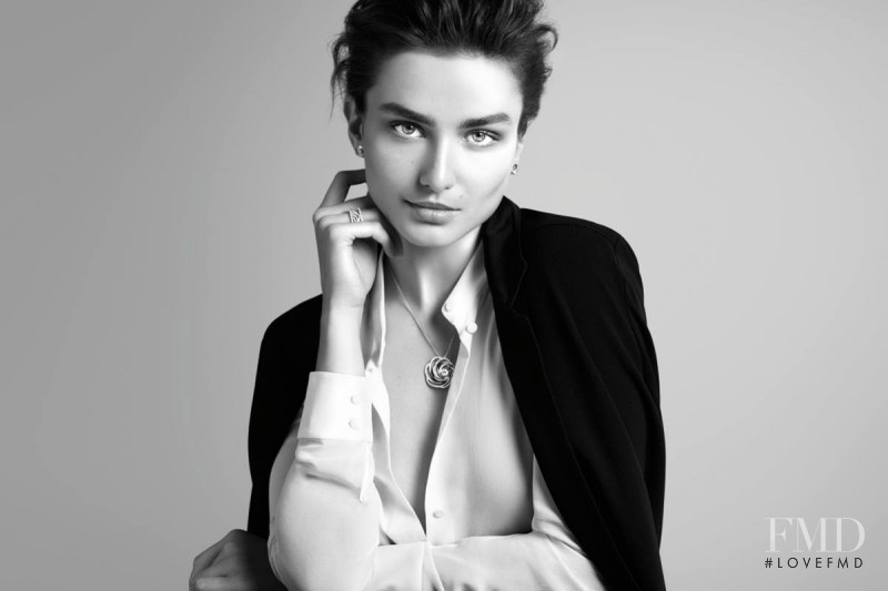 Andreea Diaconu featured in  the De Beers Aria Collection  advertisement for Autumn/Winter 2014