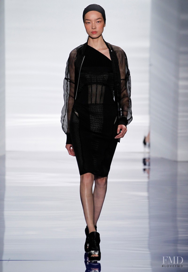 Fei Fei Sun featured in  the Vera Wang fashion show for Spring/Summer 2014