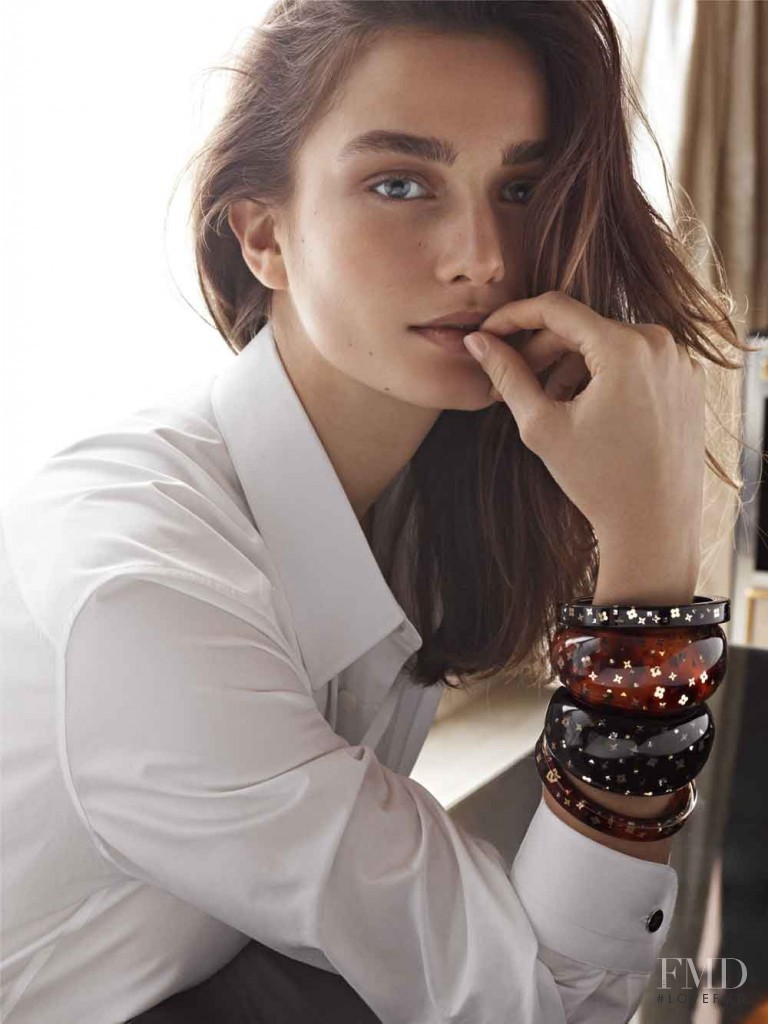 Andreea Diaconu featured in  the Louis Vuitton Jewelry advertisement for Autumn/Winter 2013