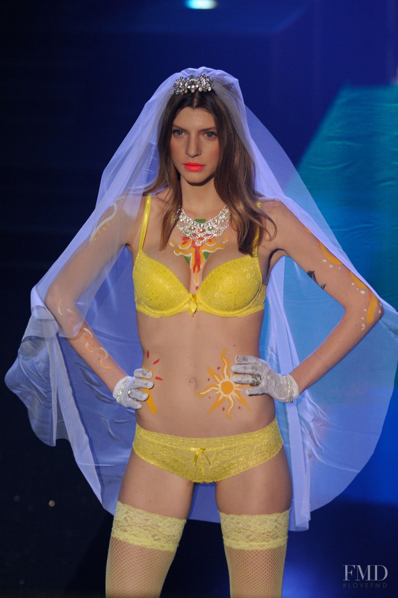 Caterina Ravaglia featured in  the Etam fashion show for Autumn/Winter 2013