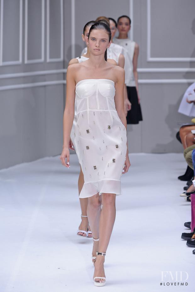 Beequeen by Chicca Lualdi fashion show for Spring/Summer 2014