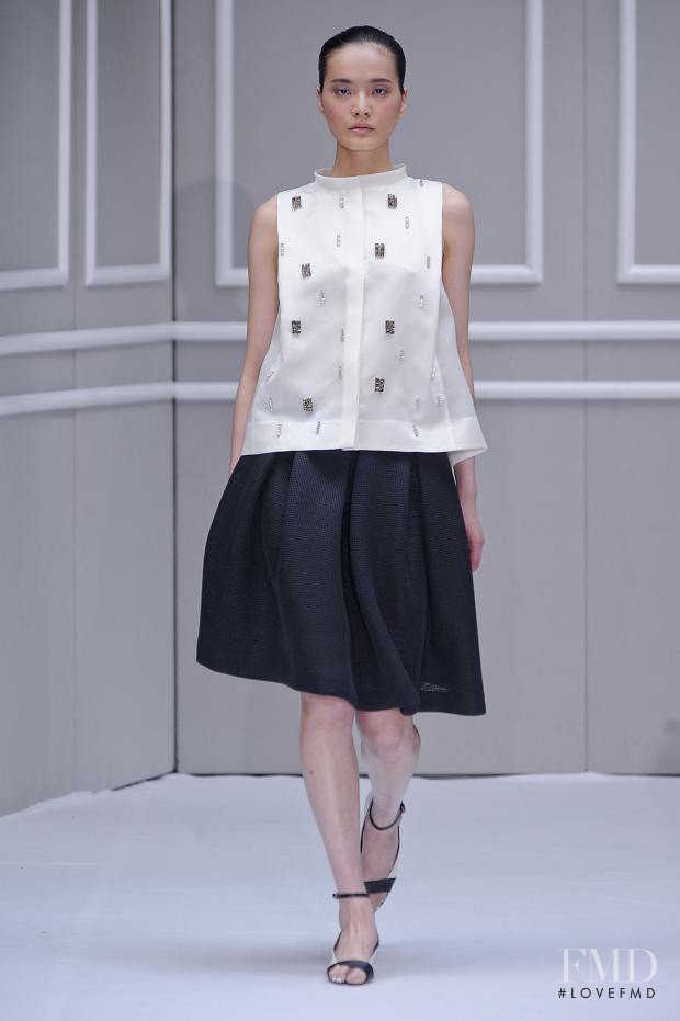 Beequeen by Chicca Lualdi fashion show for Spring/Summer 2014