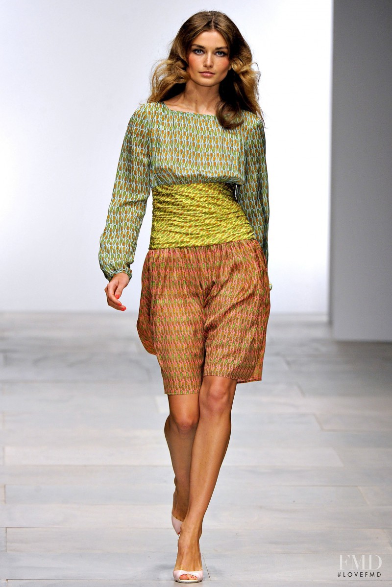 Andreea Diaconu featured in  the Issa fashion show for Spring/Summer 2012
