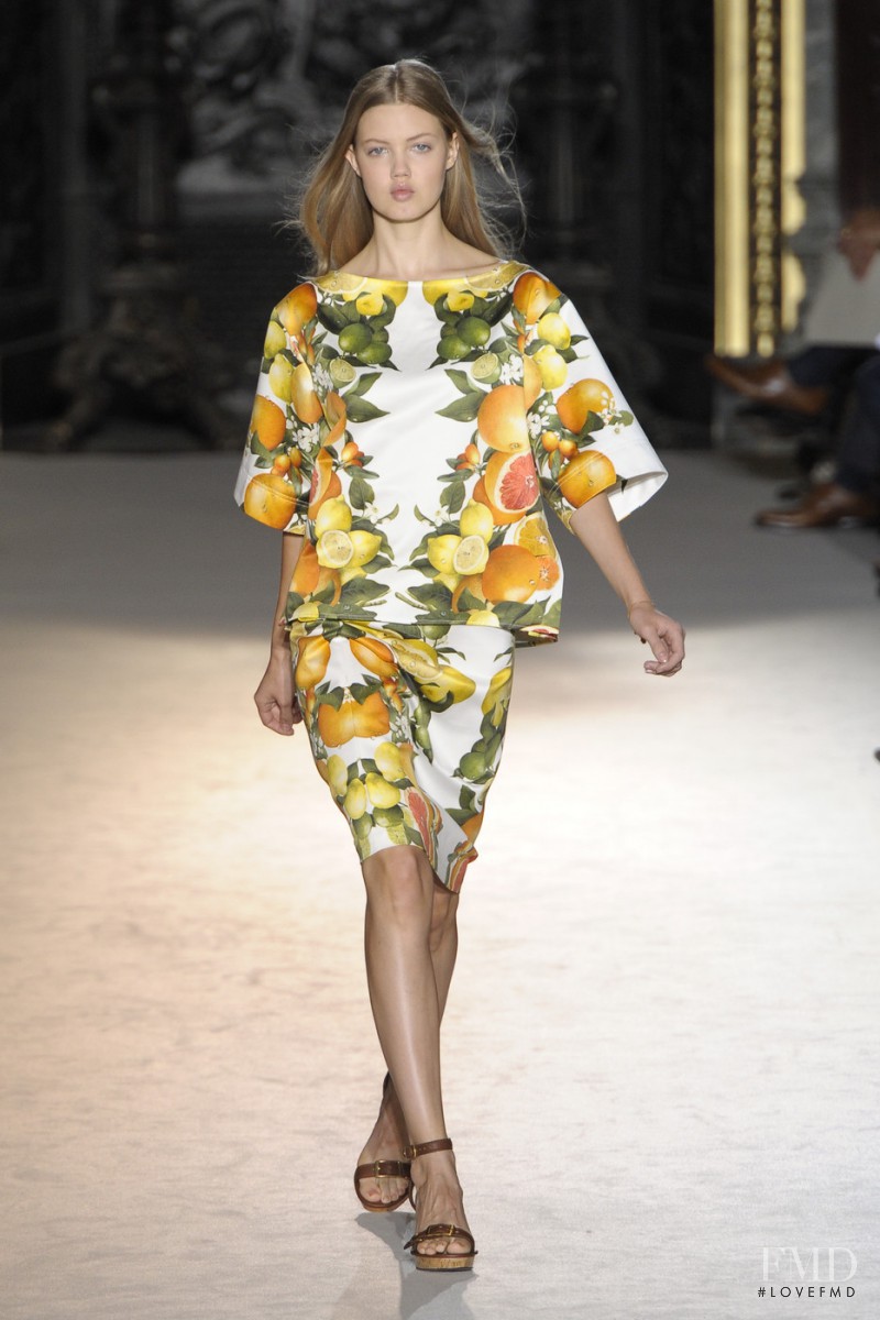 Lindsey Wixson featured in  the Stella McCartney fashion show for Spring/Summer 2011