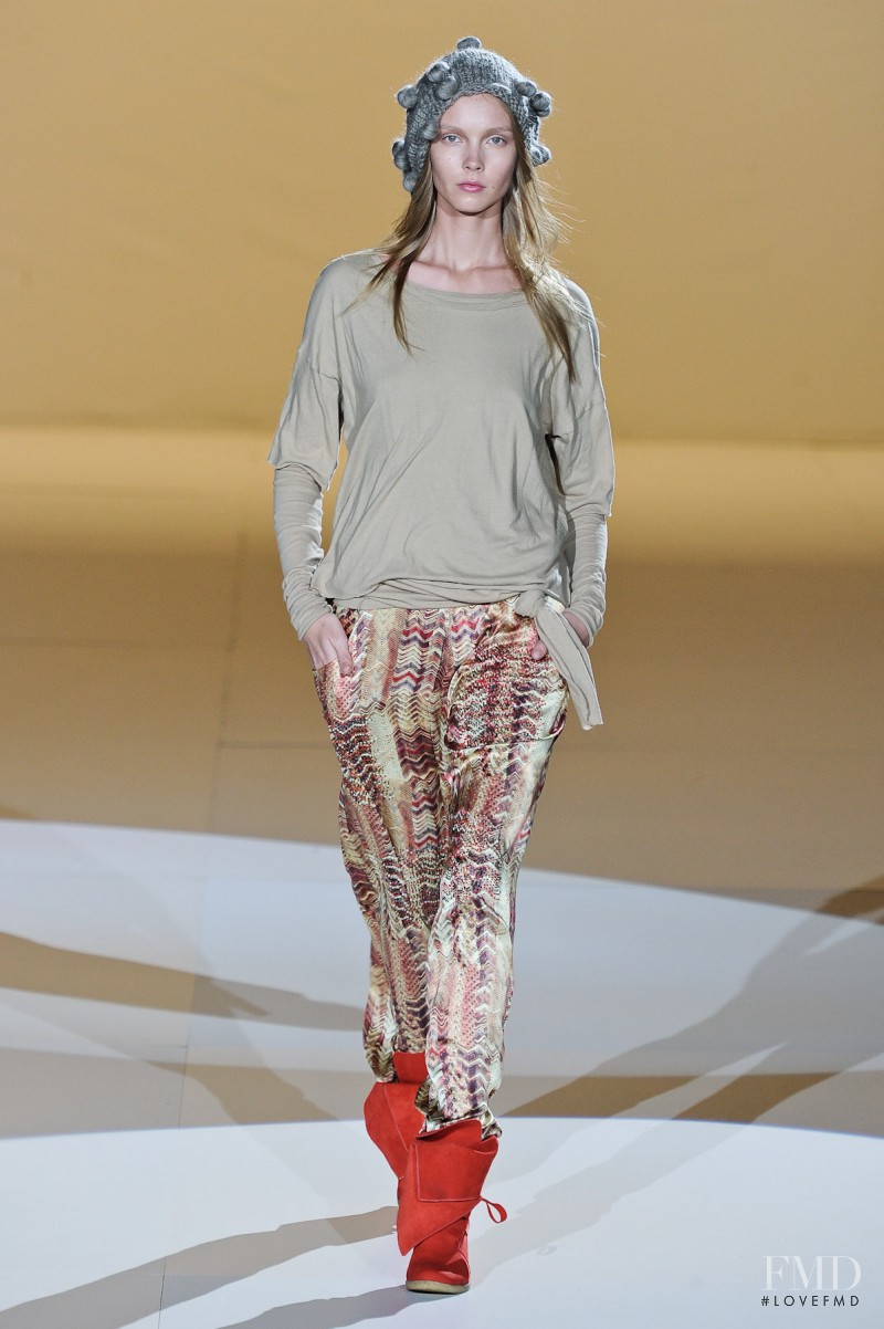 Cantï¿½o fashion show for Autumn/Winter 2012