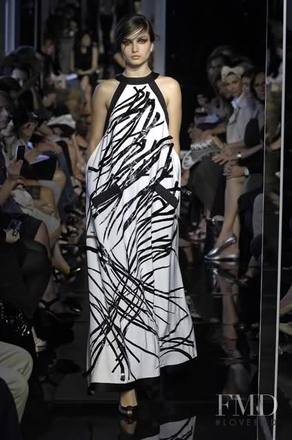 Andreea Diaconu featured in  the Stéphane Rolland fashion show for Spring/Summer 2007