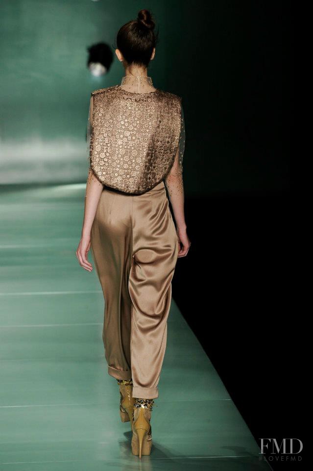 Acquastudio fashion show for Autumn/Winter 2012