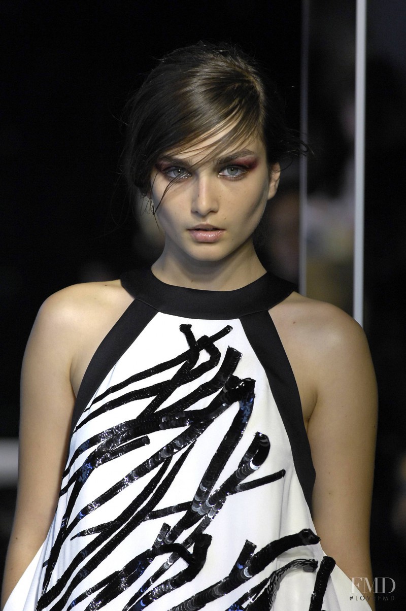 Andreea Diaconu featured in  the Stéphane Rolland fashion show for Autumn/Winter 2007