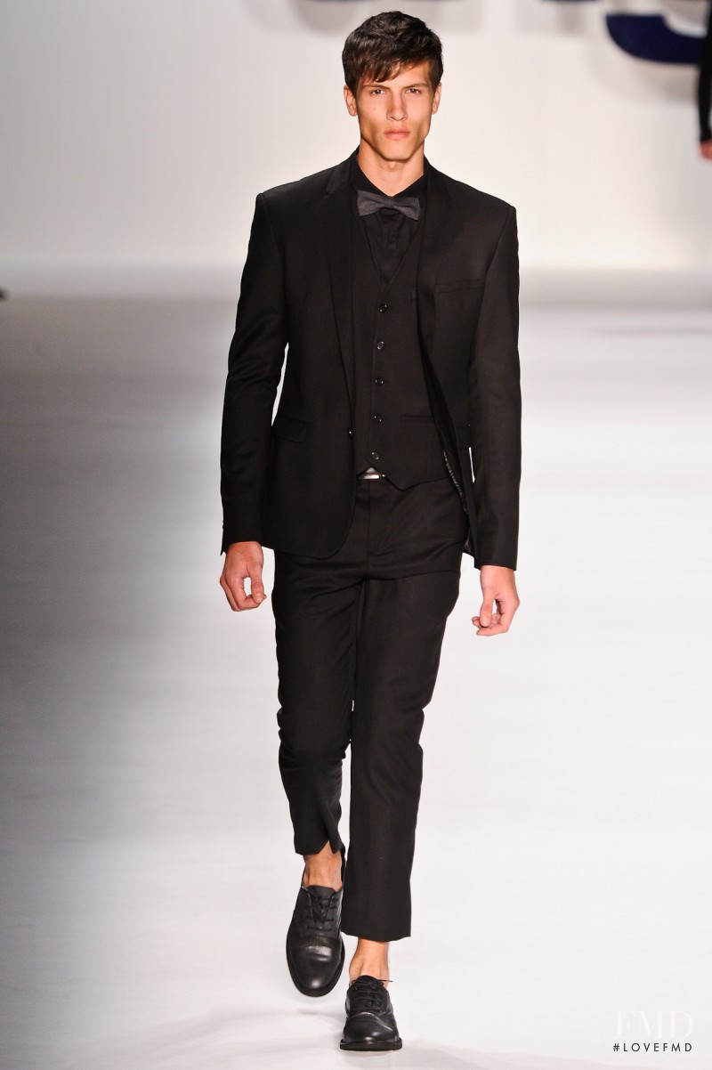 TNG fashion show for Spring/Summer 2013