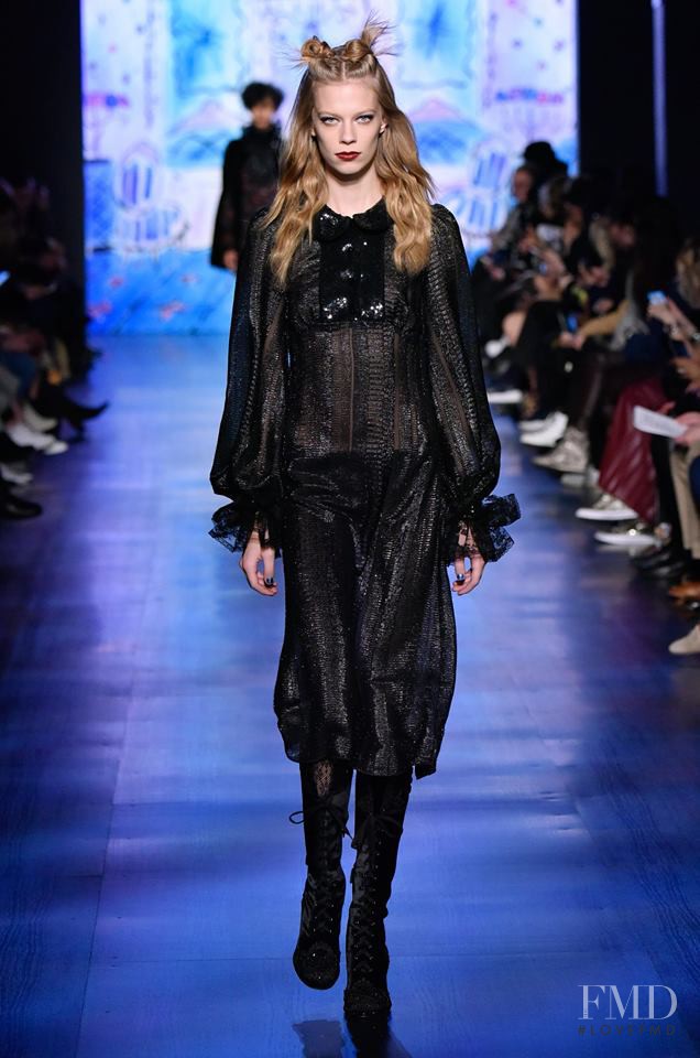 Lexi Boling featured in  the Anna Sui fashion show for Autumn/Winter 2017