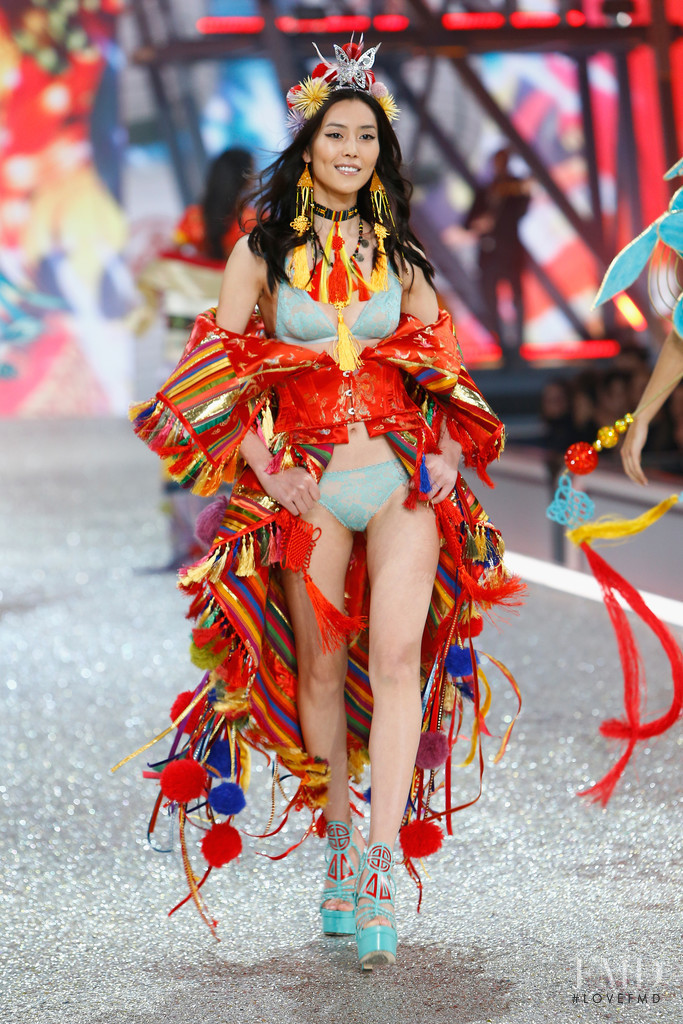 Liu Wen featured in  the Victoria\'s Secret fashion show for Christmas 2016