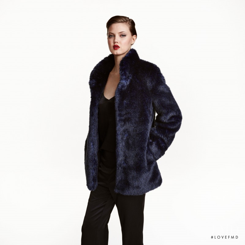 Lindsey Wixson featured in  the H&M catalogue for Winter 2016