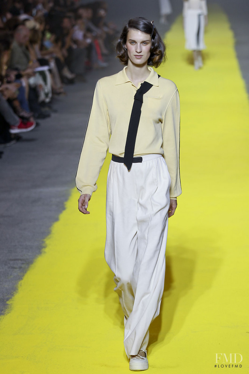 Marte Mei van Haaster featured in  the Sonia Rykiel fashion show for Spring/Summer 2012