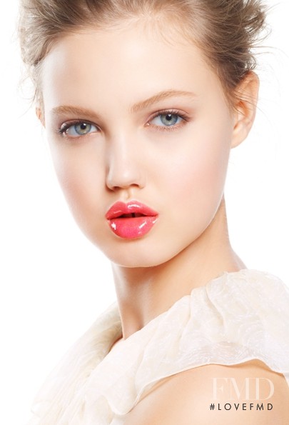 Lindsey Wixson featured in  the Jill Stuart Beauty advertisement for Spring/Summer 2011