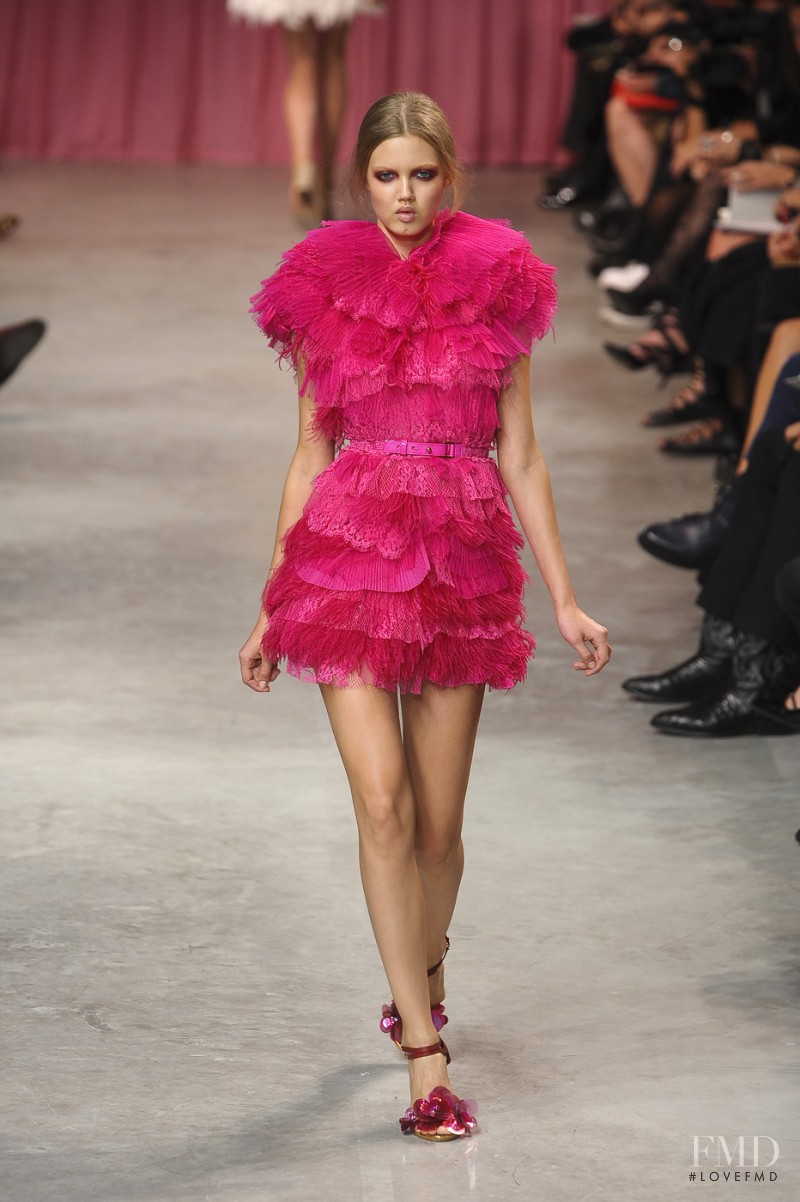 Lindsey Wixson featured in  the Nina Ricci fashion show for Spring/Summer 2011