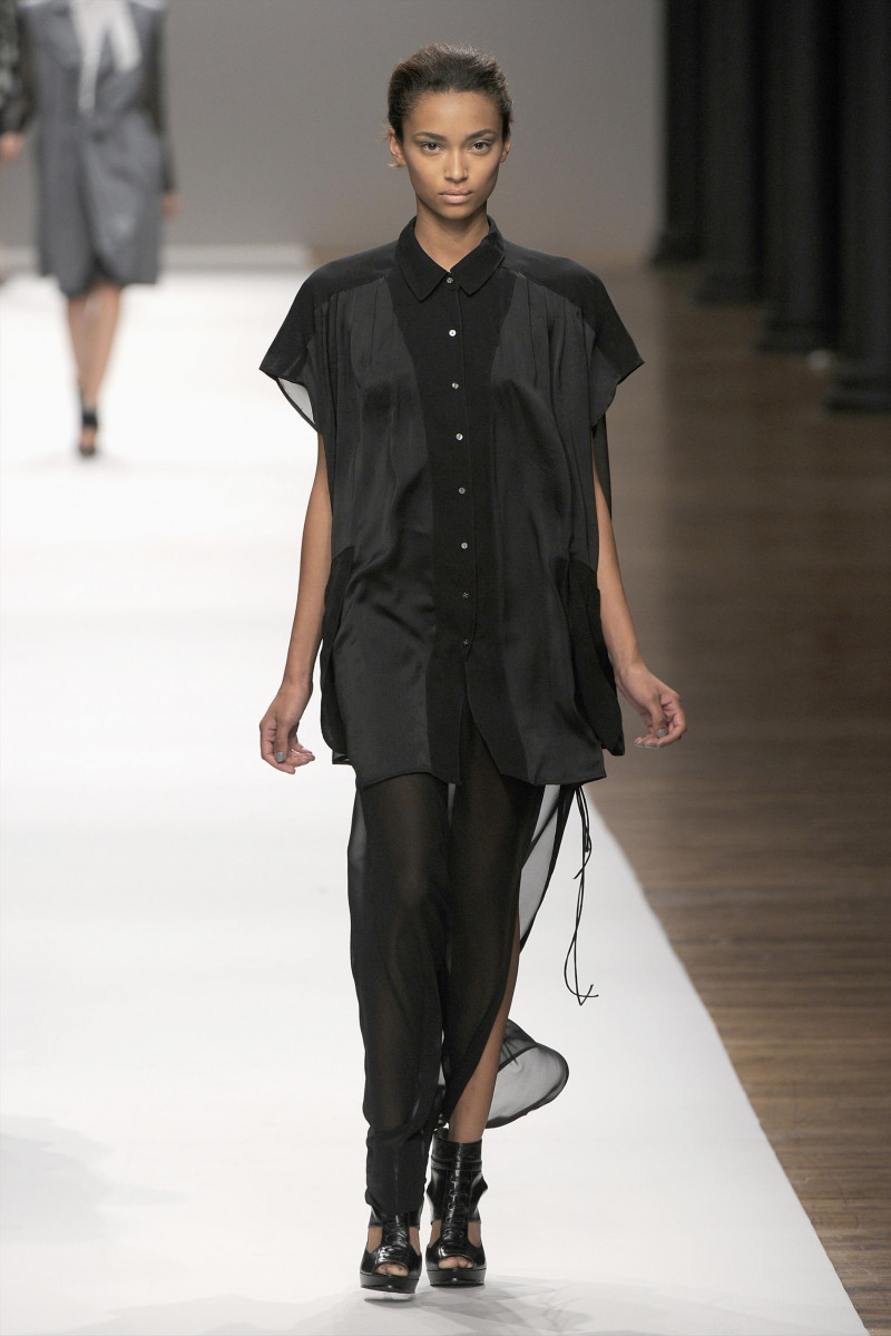 Anais Mali featured in  the Nicole Miller fashion show for Spring/Summer 2011