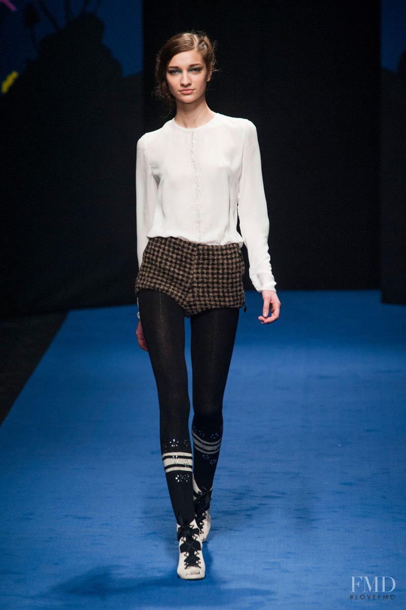 Kristina Ti fashion show for Autumn/Winter 2013