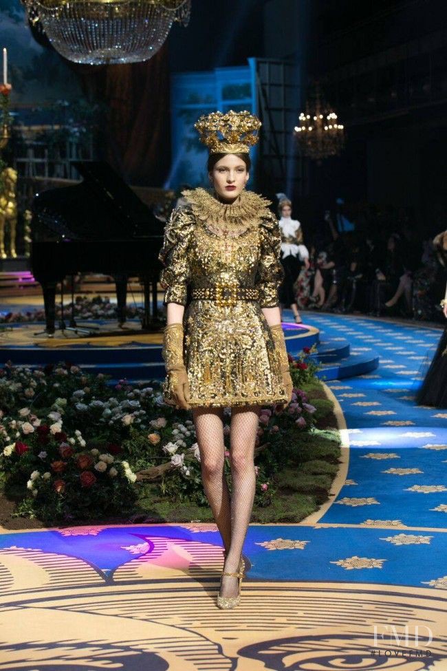 Dolce & Gabbana Alta Moda fashion show for Spring/Summer 2017