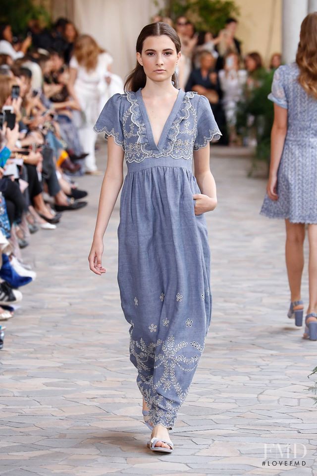 Luisa Beccaria fashion show for Spring/Summer 2017