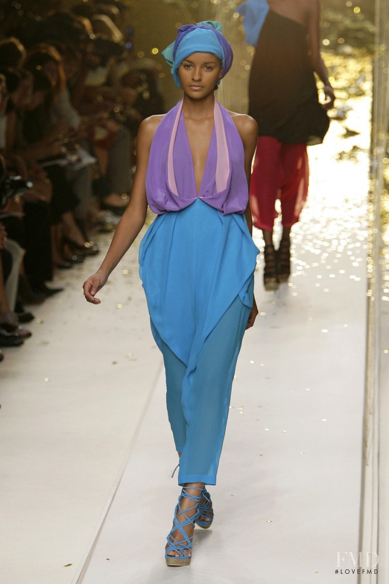 Gracie Carvalho featured in  the Kenzo fashion show for Spring/Summer 2010