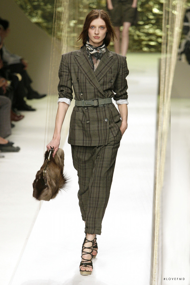Olga Sherer featured in  the Kenzo fashion show for Spring/Summer 2010