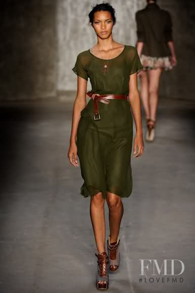Lais Ribeiro featured in  the Helo Rocha - Teca fashion show for Spring/Summer 2011