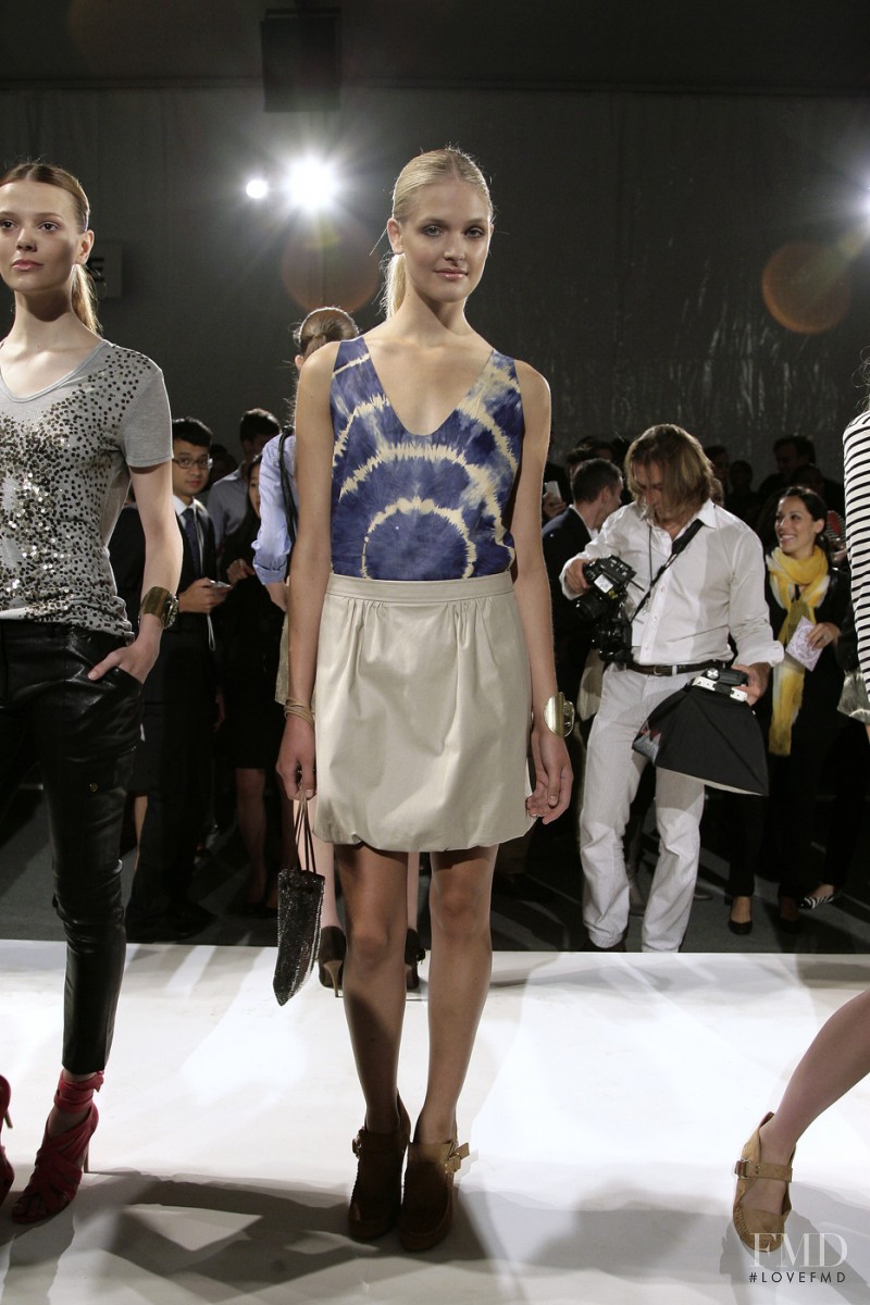 Tory Burch fashion show for Spring/Summer 2010