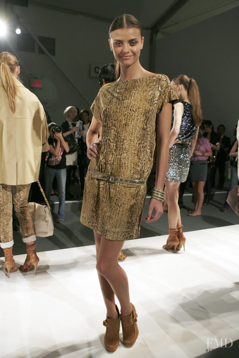 Tory Burch fashion show for Spring/Summer 2010