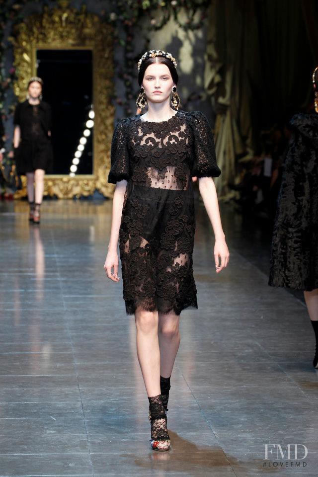 Katlin Aas featured in  the Dolce & Gabbana fashion show for Autumn/Winter 2012
