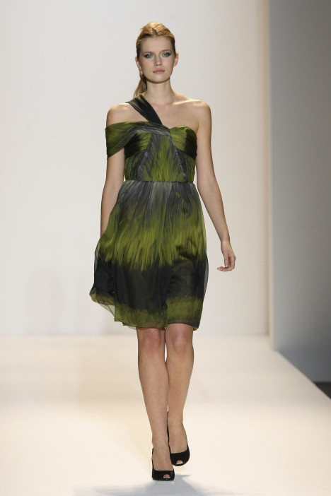 Cato van Ee featured in  the Lela Rose fashion show for Autumn/Winter 2009