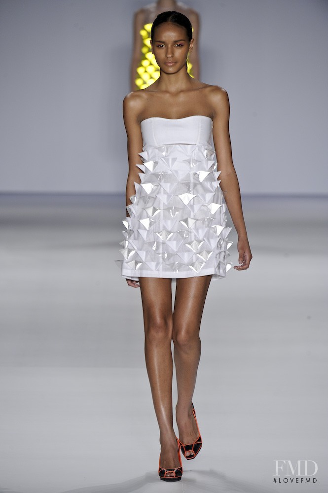 Gracie Carvalho featured in  the Carlota Joakina fashion show for Spring/Summer 2010