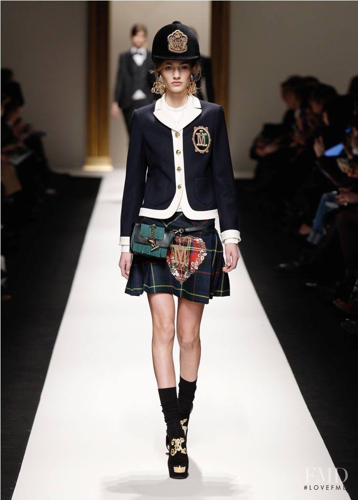 Maartje Verhoef featured in  the Moschino fashion show for Autumn/Winter 2013