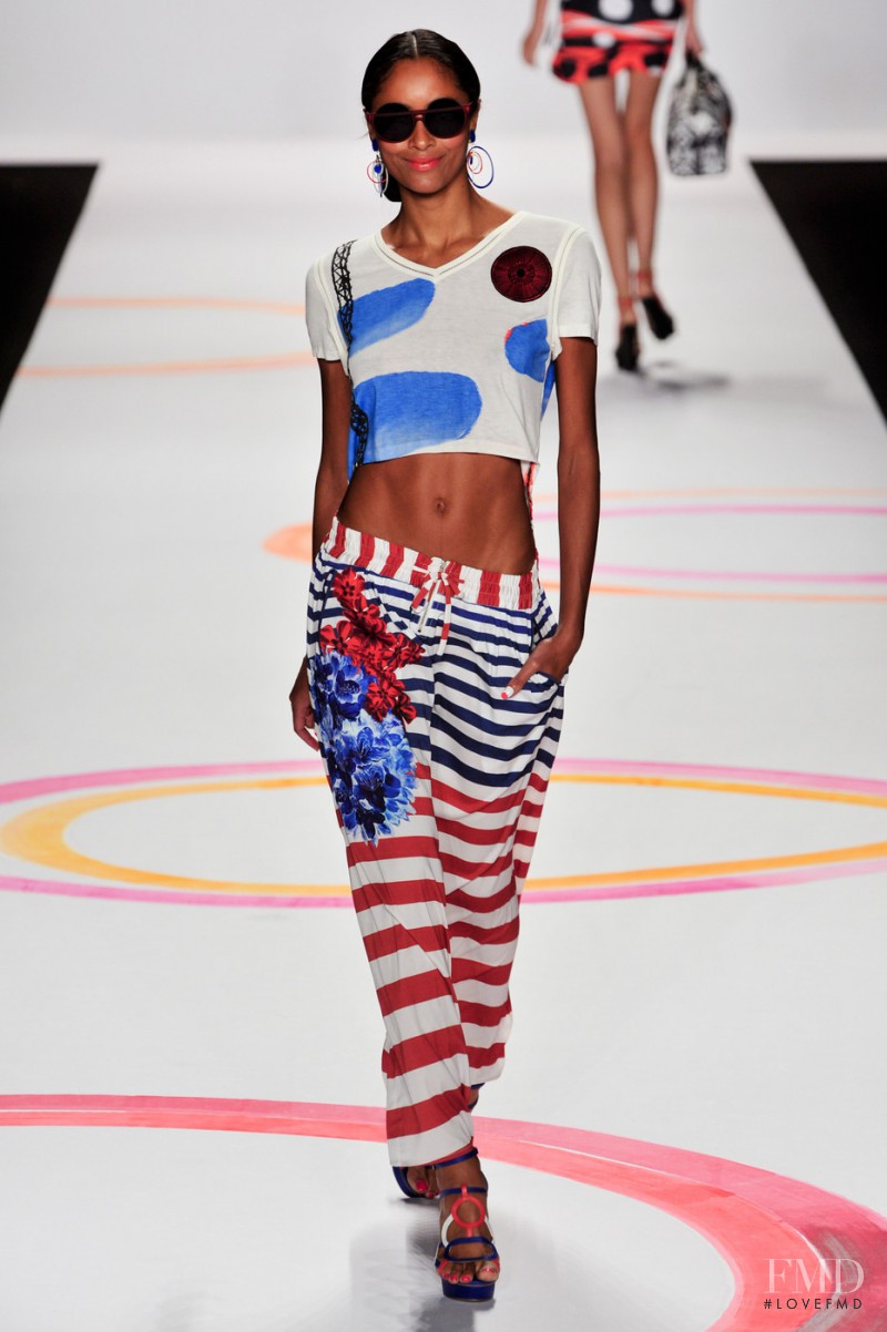 Catherine Decome featured in  the Desigual fashion show for Spring/Summer 2014