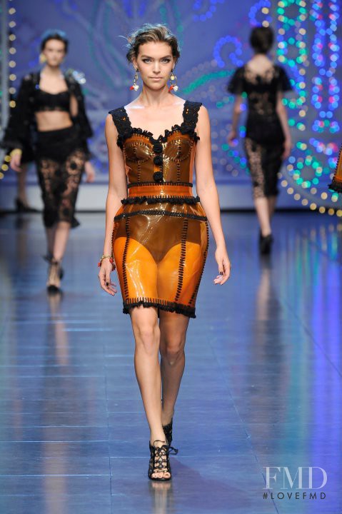 Arizona Muse featured in  the Dolce & Gabbana fashion show for Spring/Summer 2012