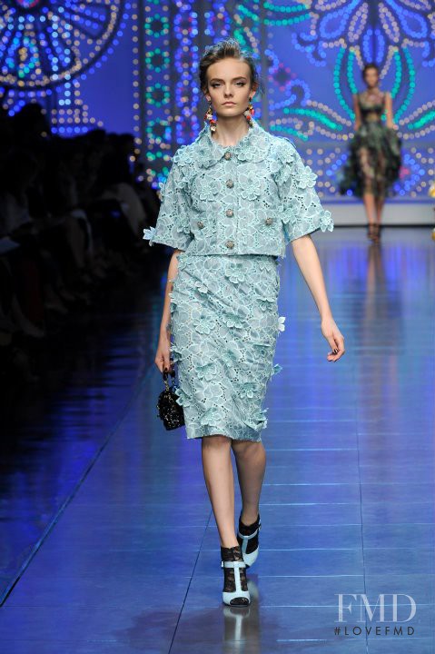 Nimuë Smit featured in  the Dolce & Gabbana fashion show for Spring/Summer 2012
