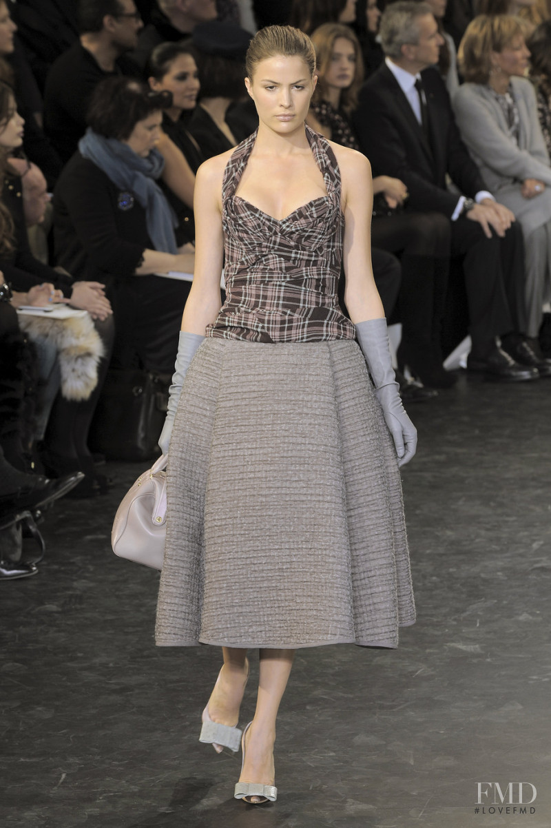 Louis Vuitton fashion show for Autumn/Winter 2010